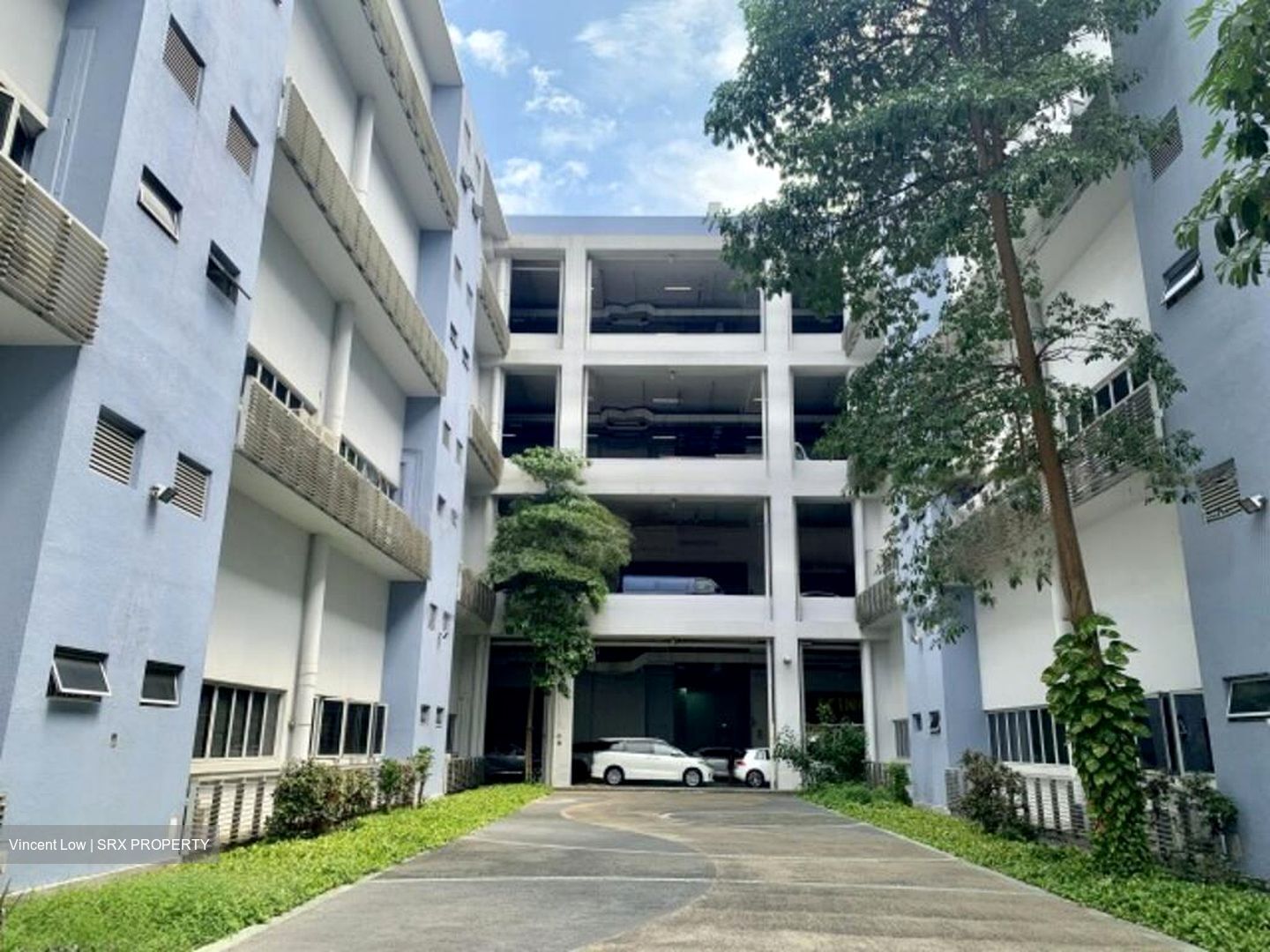 Enterprise One (D14), Factory #458257551